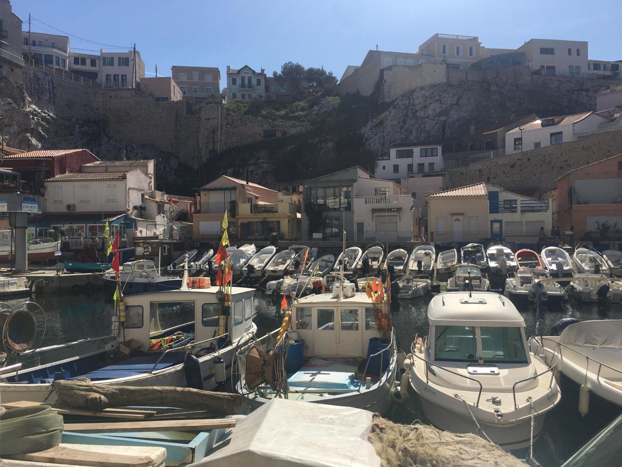 Vue De Reve Au Vallon Des Auffes, 13007 *